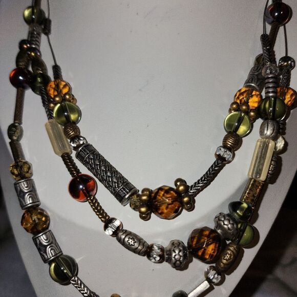 Rivera Elegant Multicolor Beaded Necklace 20"+4" - Picture 5 of 7